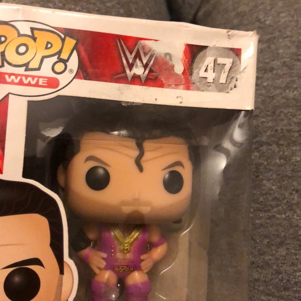 ⛓ NEW 🧔🏻 FunKo POP #47 🪒 Razor Ramon ⛓ WWE⛓ - Picture 5 of 9